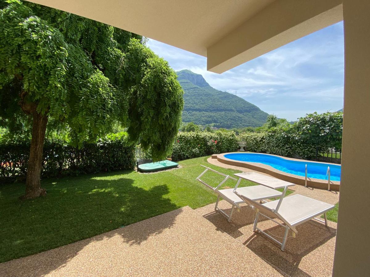 Maison Morandi Spinone Al Lago Bagian luar foto