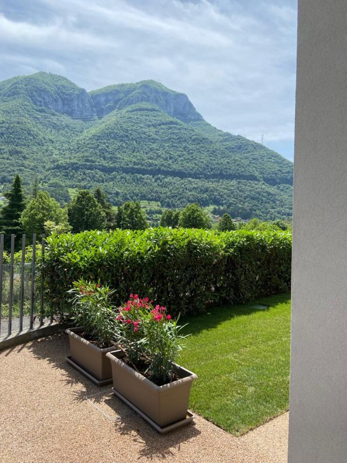 Maison Morandi Spinone Al Lago Bagian luar foto